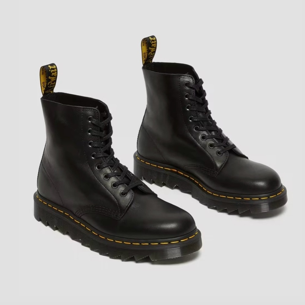Dr Martens Black Leather Pascal Boot